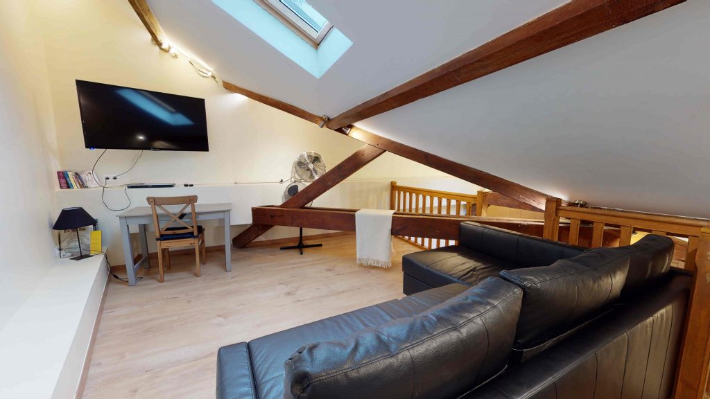 Charmilles_des_Cordeliers_Versailles_Chaleureux_ib_Mezzanine_salon_1