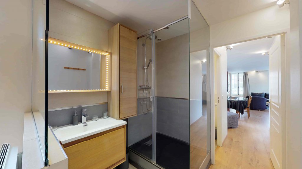 Charmilles_des_Cordeliers_Versailles_Lumineux_ib_salle-de-douche